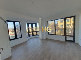 Продажба на двустайни апартаменти в област Добрич — страница 14 - изображение 12 