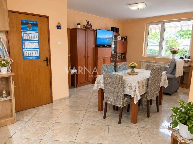 Продава КЪЩА, гр. Варна, с. Каменар, снимка 3 - Къщи - 56599799