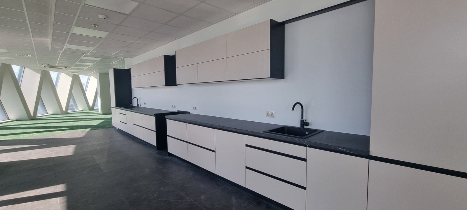 Продава ОФИС, гр. София, 7-ми 11-ти километър, снимка 5 - Офиси - 56056034