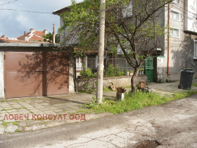 Andar da casa Chirok centar, Lovetch 9