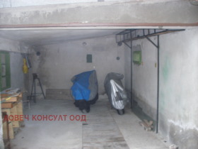 Andar da casa Chirok centar, Lovetch 8
