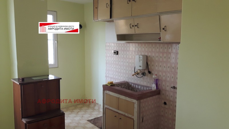 In vendita  2 camere da letto Stara Zagora , Tsentar , 88 mq | 17427520