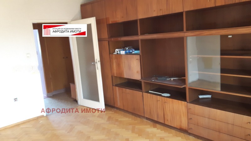 In vendita  2 camere da letto Stara Zagora , Tsentar , 88 mq | 17427520 - Immagine [4]
