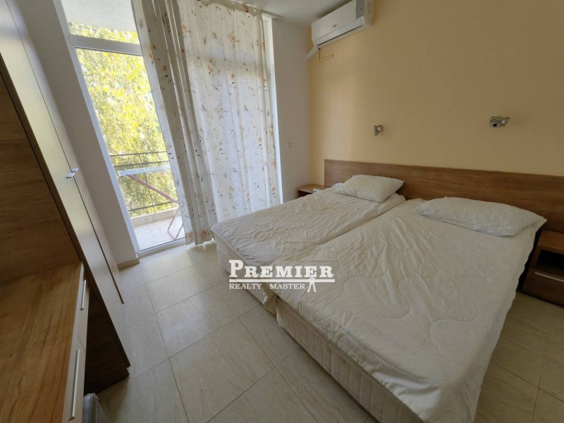 Zu verkaufen  3 Schlafzimmer region Burgas , k.k. Slantschew brjag , 98 qm | 53772547 - Bild [11]