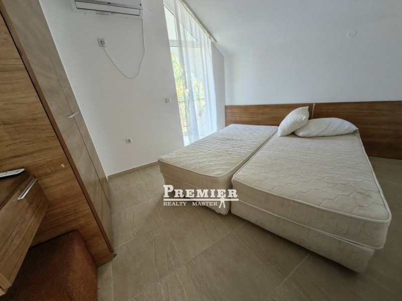 Zu verkaufen  3 Schlafzimmer region Burgas , k.k. Slantschew brjag , 98 qm | 53772547 - Bild [9]