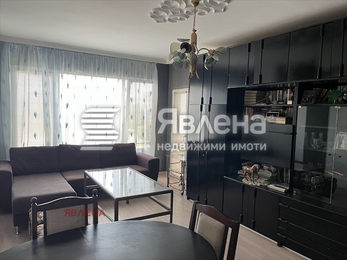 Продава 4-СТАЕН, гр. София, Левски Г, снимка 2 - Aпартаменти - 48409667