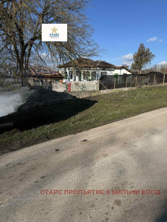 Продава КЪЩА, с. Росен, област Добрич, снимка 4 - Къщи - 54668209