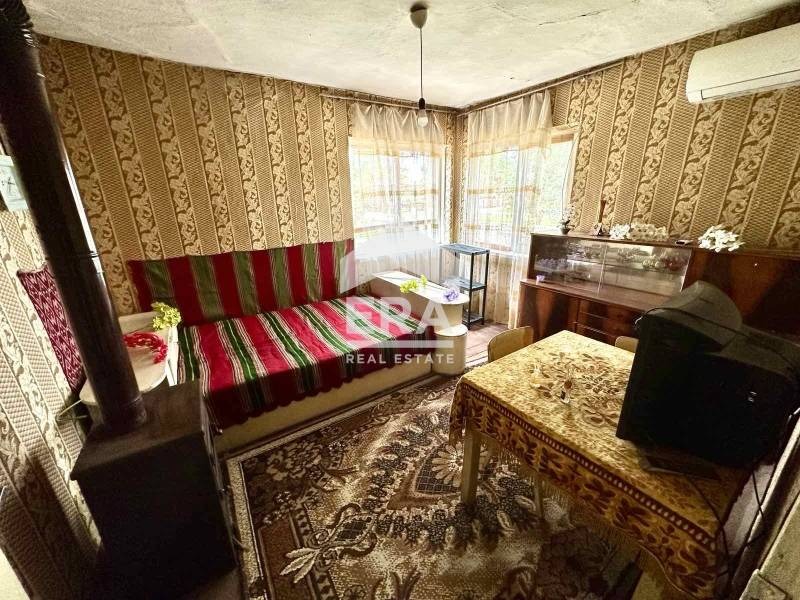 Продава КЪЩА, с. Стефаново, област Добрич, снимка 3 - Къщи - 54708659