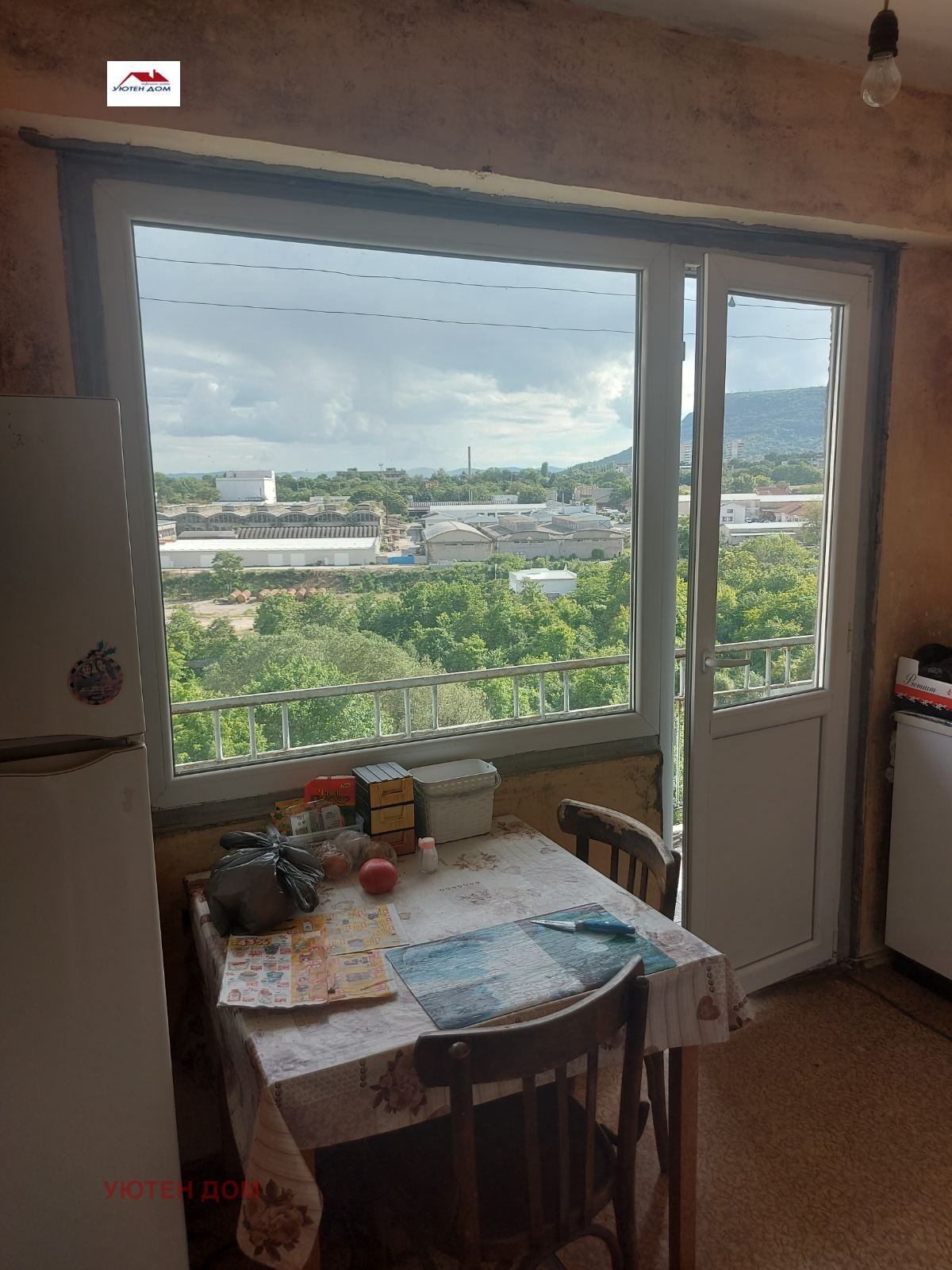 Продава 2-СТАЕН, гр. Шумен, Болницата, снимка 2 - Апартаменти - 54297461