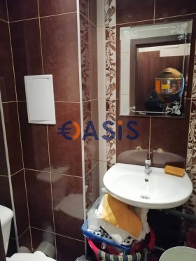 Στούντιο κ.κ. Σλαντσεβ βριαγ, περιοχή Μπουργκάς 6