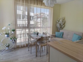 1 dormitorio Pobeda, Varna 1