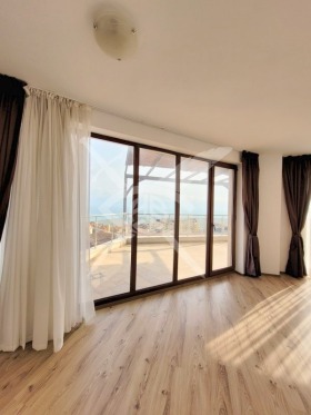 3+ bedroom Sveti Vlas, region Burgas 2