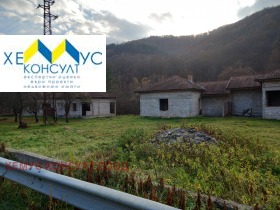 Продажба на имоти в с. Горно трапе, област Ловеч - изображение 3 