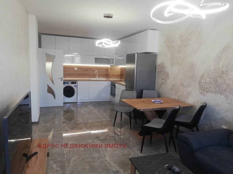 En venta  1 dormitorio Stara Zagora , Bila , 59 metros cuadrados | 74387423