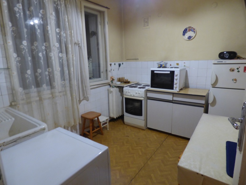 Продава 3-СТАЕН, гр. София, Докторски паметник, снимка 8 - Aпартаменти - 48007652