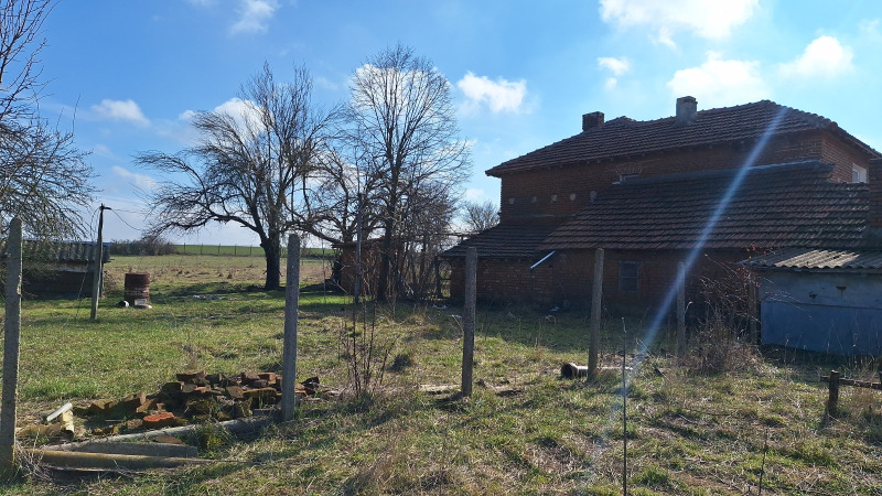 Продава КЪЩА, гр. Елхово, област Ямбол, снимка 16 - Къщи - 53410237