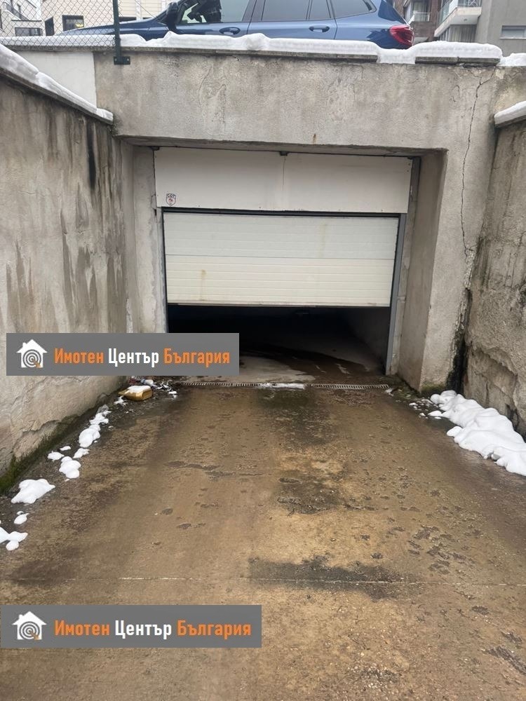 Продава ГАРАЖ, ПАРКОМЯСТО, гр. София, Кръстова вада
