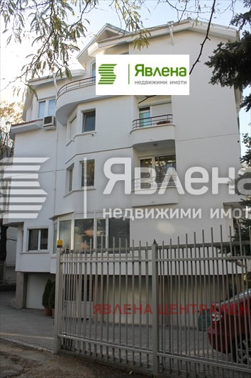 Продава ГАРАЖ, ПАРКОМЯСТО, гр. София, Студентски град, снимка 2 - Гаражи и паркоместа - 54636901