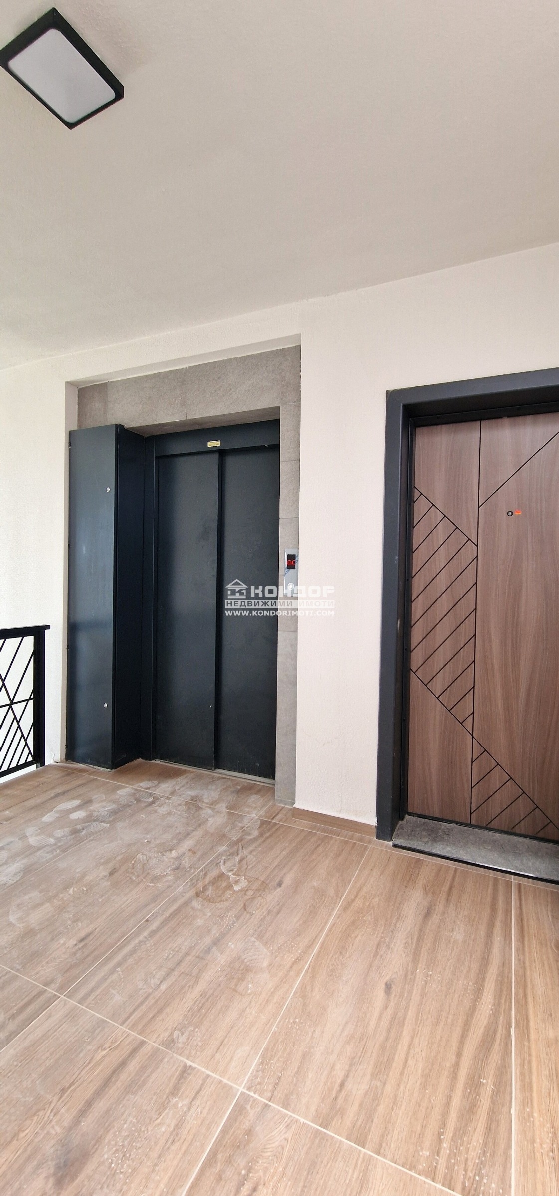 Продава 3-СТАЕН, гр. Пловдив, Кършияка, снимка 2 - Апартаменти - 49952012