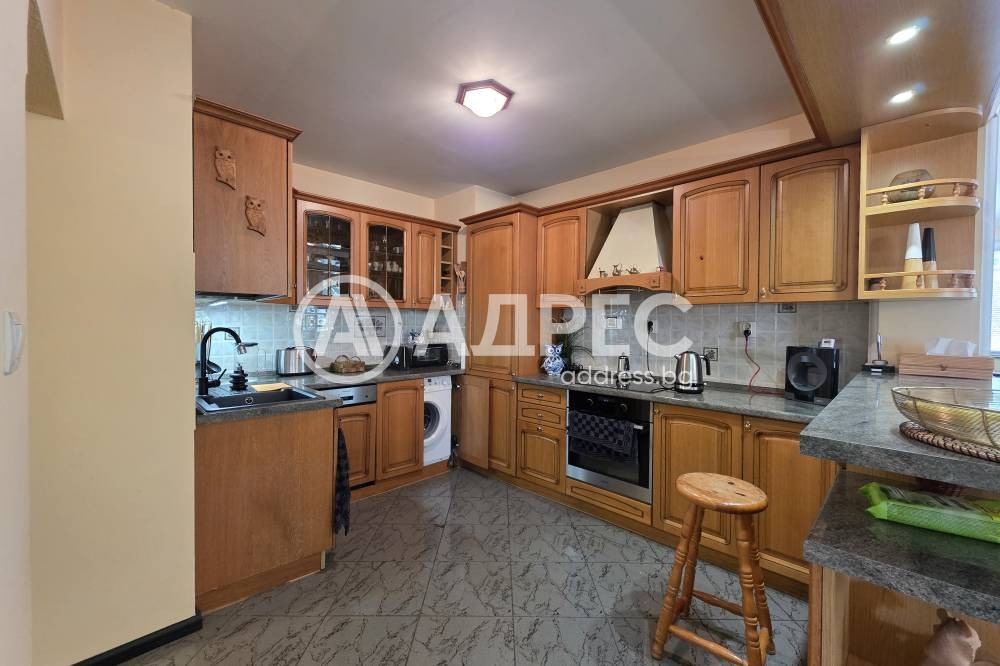 Продава МНОГОСТАЕН, гр. София, Павлово, снимка 2 - Апартаменти - 55300855