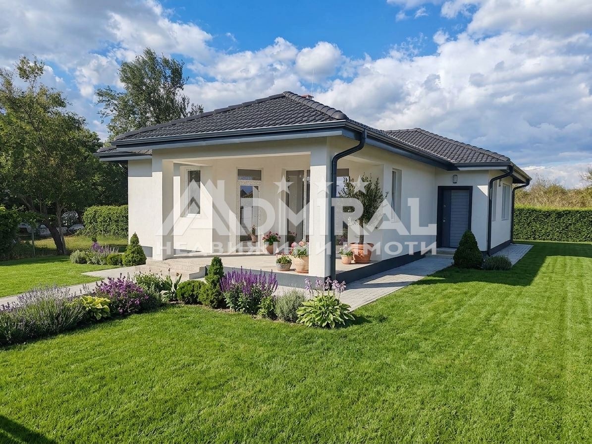 Продава КЪЩА, с. Тръстиково, област Бургас
