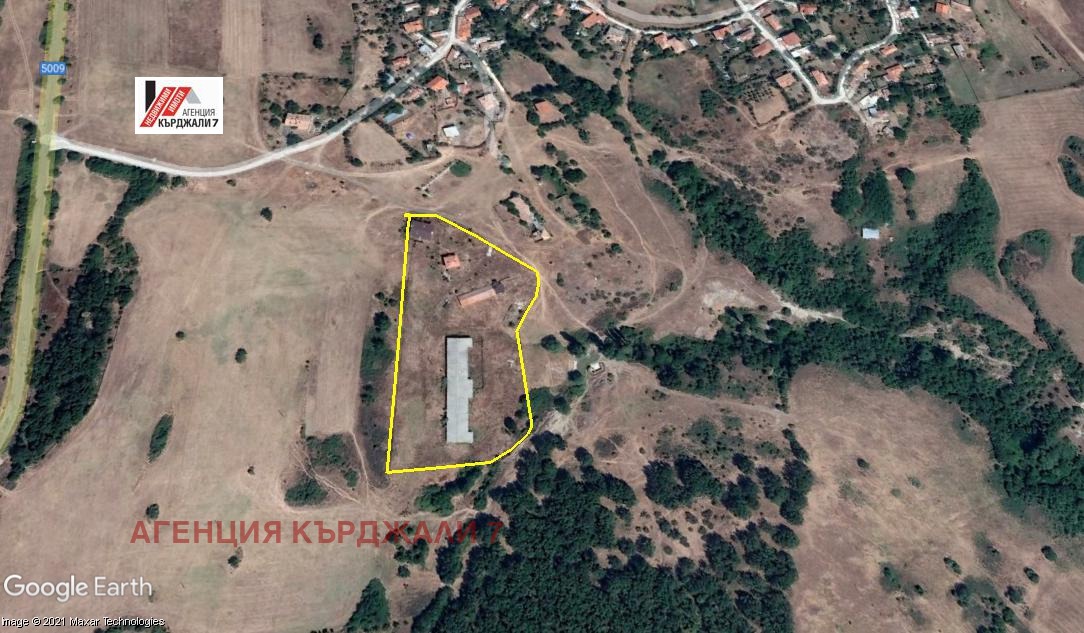 Продава ПРОМ. ПОМЕЩЕНИЕ, с. Соколяне, област Кърджали