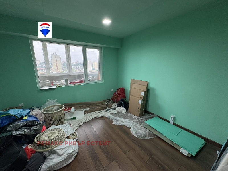 Продава 4-СТАЕН в град Русе, Родина 1 - 99 кв.м / 122 900 € » 240 371.51 лв., РЕМАКС РИВЪР ЕСТЕЙТ