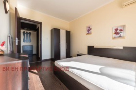 1 dormitorio k.k. Zlatni pyasatsi, Varna 11