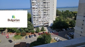 Продава  2-стаен, град Бургас