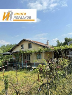 Продажба на имоти в с. Къпиново, област Велико Търново — страница 2 - изображение 5 