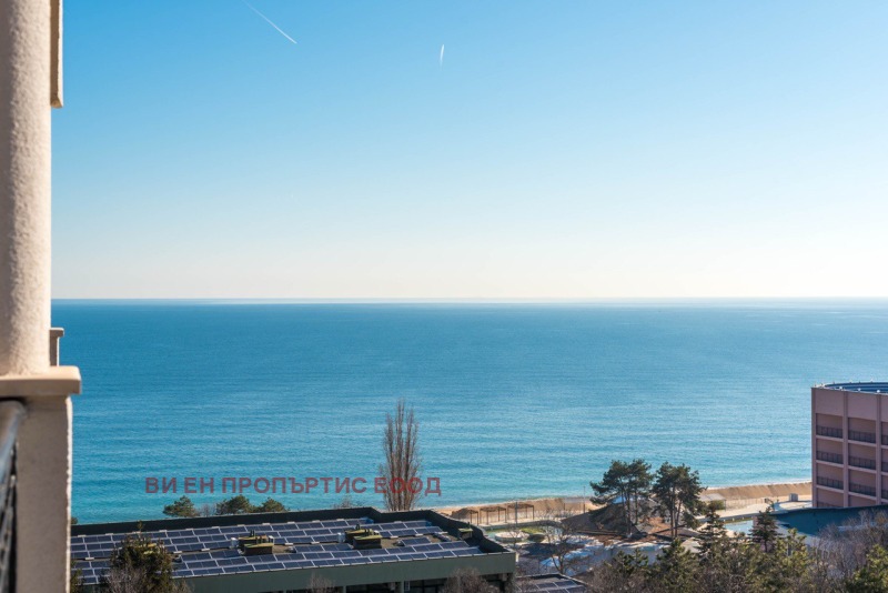 En venta  1 dormitorio Varna , k.k. Zlatni pyasatsi , 68 metros cuadrados | 64794936 - imagen [2]