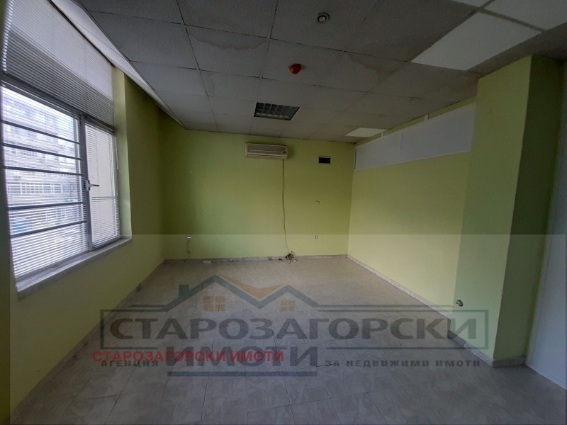 Te koop  Kantoor Stara Zagora , Tsentar , 23 m² | 92342793