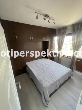 2 Schlafzimmer Kjutschuk Parisch, Plowdiw 7