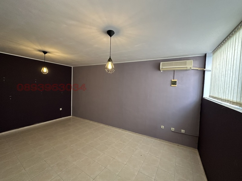 Продава ОФИС, гр. Казанлък, област Стара Загора, снимка 4 - Офиси - 52783327