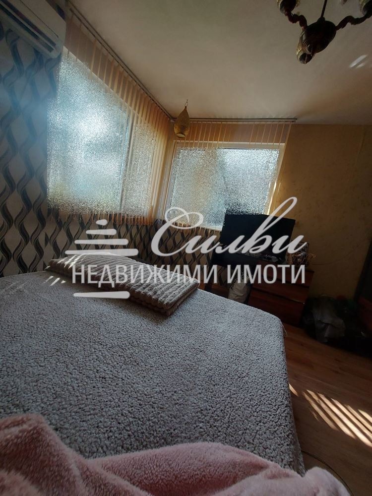 Продава ЕТАЖ ОТ КЪЩА, гр. Шумен, Пожарната, снимка 7 - Етаж от къща - 54404945