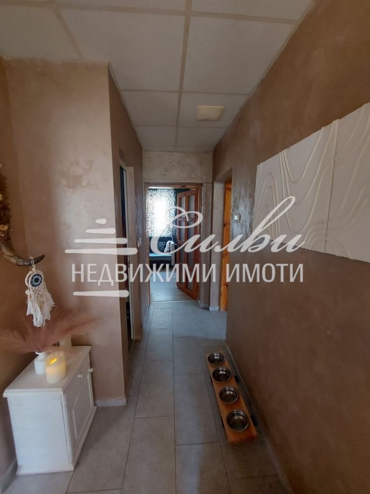Продава ЕТАЖ ОТ КЪЩА, гр. Шумен, Пожарната, снимка 3 - Етаж от къща - 54404945