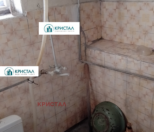 Продава КЪЩА, с. Долнослав, област Пловдив, снимка 8 - Къщи - 49579439