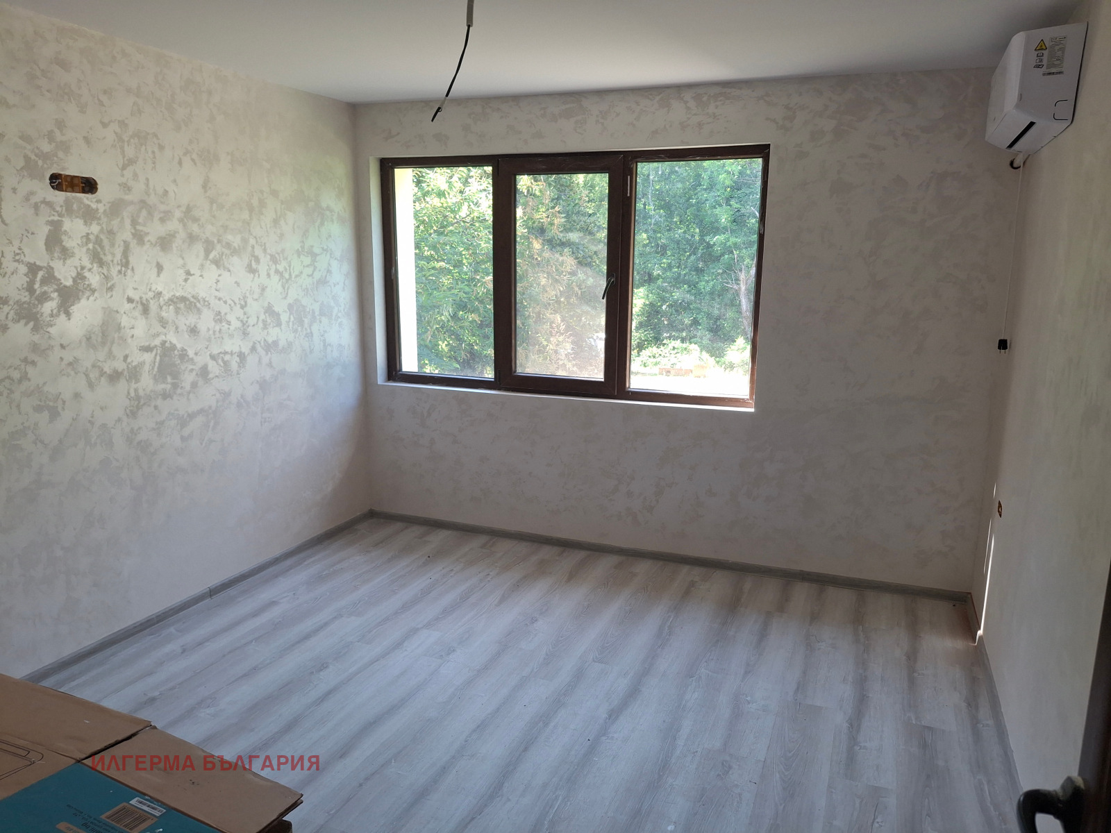 Продава КЪЩА, гр. Вършец, област Монтана, снимка 2 - Къщи - 55129662