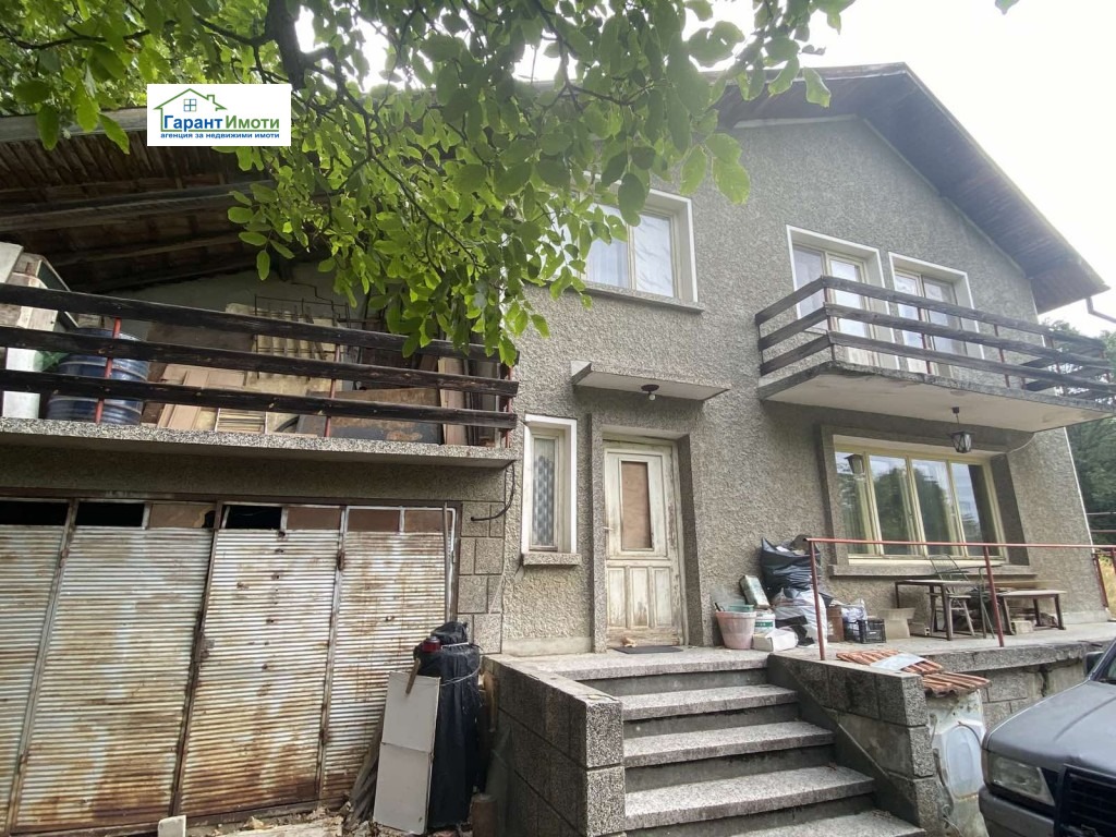 Продава КЪЩА, с. Милковци, област Габрово