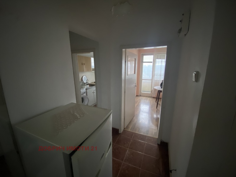 Продава 1-СТАЕН, гр. Добрич, Център, снимка 6 - Апартаменти - 52729360