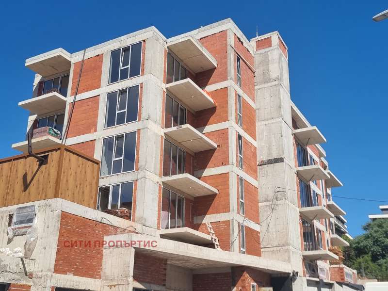 In vendita  1 camera da letto Blagoevgrad , Osvobogdenie , 65 mq | 39343162