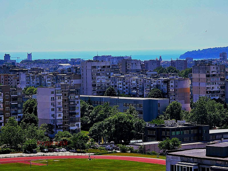 À venda  2 quartos Varna , Vazrajdane 1 , 96 m² | 23207889 - imagem [2]