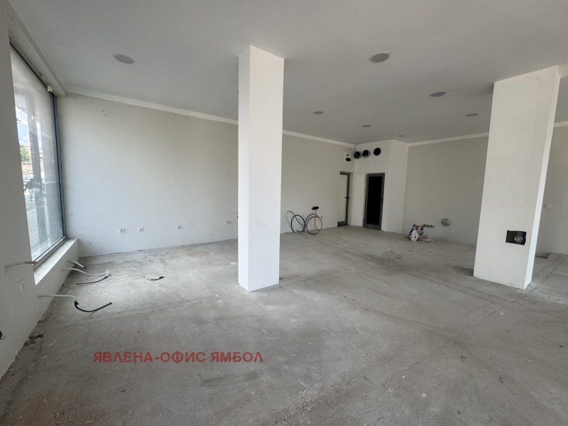 Na prodej  Prodejna Jambol , Avren , 214 m2 | 51178955