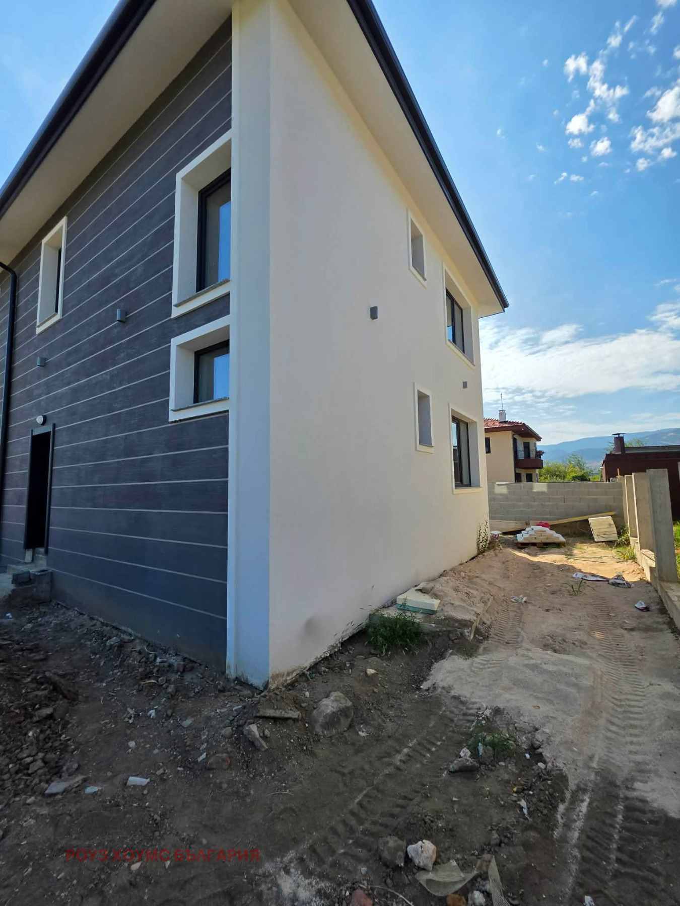 Продава КЪЩА, гр. Пловдив, Беломорски, снимка 2 - Къщи - 55937151