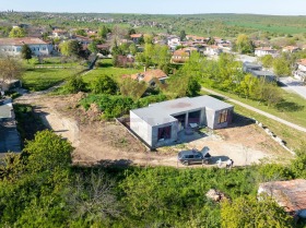 Дом Близнаци, область Варна 4