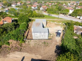 Дом Близнаци, область Варна 6