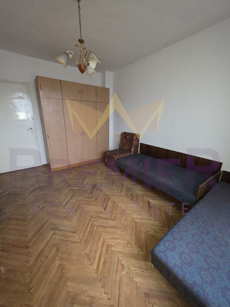 Продава 3-СТАЕН, гр. Силистра, Център, снимка 3 - Апартаменти - 54039531