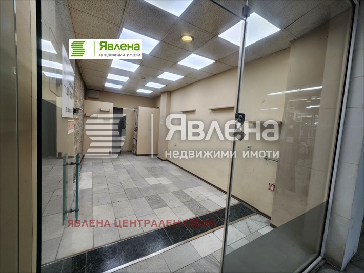 En venta  Comercio Sofia , Tsentar , 22 metros cuadrados | 36365086