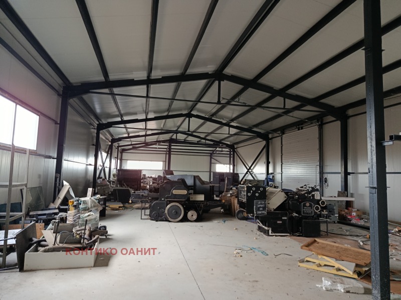 Te koop  Opslag regio Sofia , Bozjurishte , 1000 m² | 34926063 - afbeelding [6]