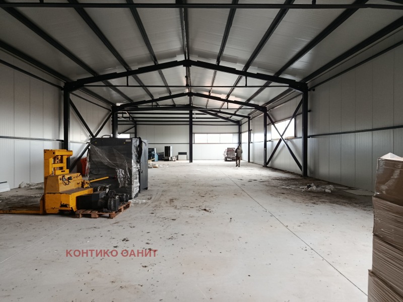 Te koop  Opslag regio Sofia , Bozjurishte , 1000 m² | 34926063